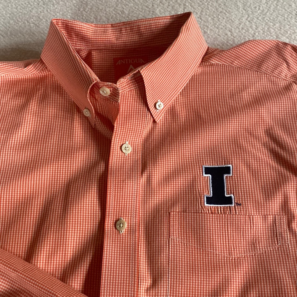 Men’s University of Illinois long sleeved button down shirt Sz L